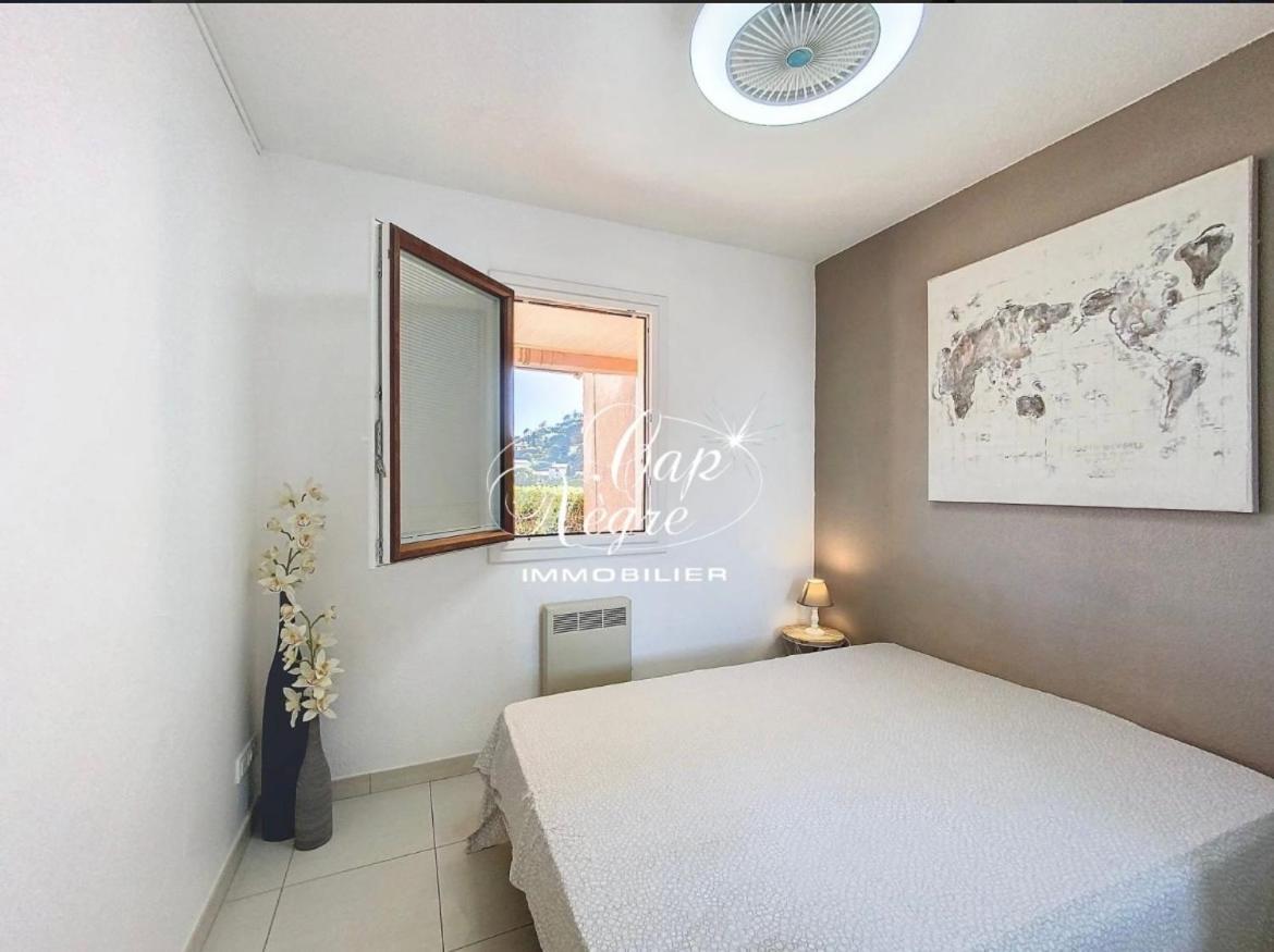 Terrasse De 30M2 Vue Mer Panoramique 1 Chambre Apartment Кавалере-сюр-Мер Екстериор снимка